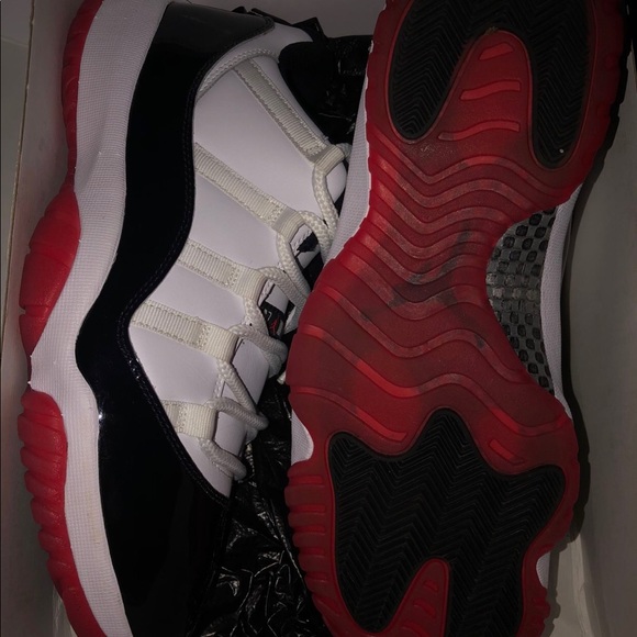 Jordan 11 low concord bred - Picture 1 of 2